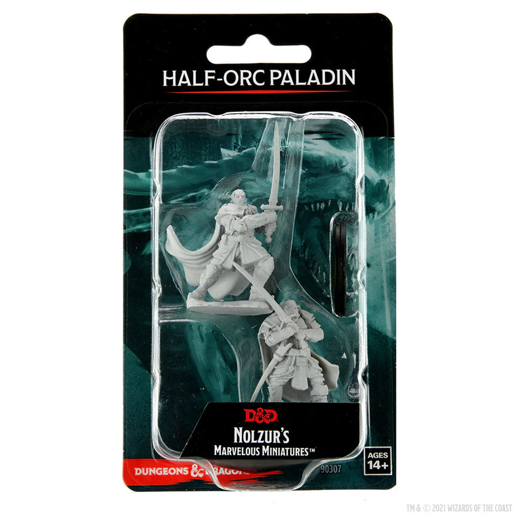 Dungeons & Dragons: Nolzur's Marvelous Miniatures - Male Half-Orc Paladin (2021)