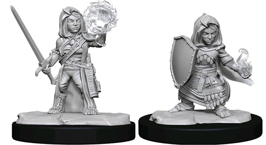 Pathfinder Battles Miniatures: Female Halfling Cleric (2020)