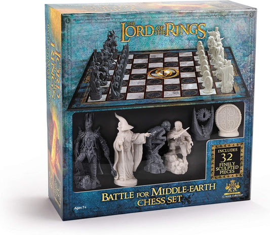 The Lord of the Rings: Battle for Middle-earth Chess Set